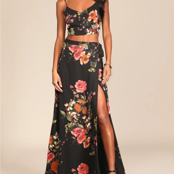 Floral Two-Piece Maxi Dress - Picture 1 of 6